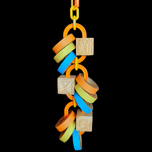 A refillable toy made with giant chain links, chubby birdie bagels and wooden ABC blocks. Once the bagels are gone, simply refill with more!  Hangs approx 11
