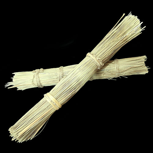Natural grass bundle approx 8