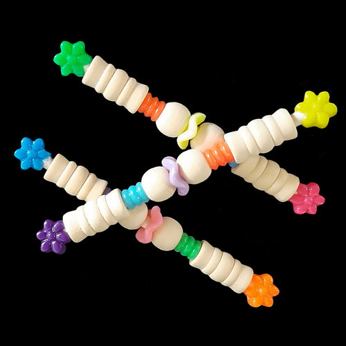 Lightweight foot toys made for the little guys with wood and plastic beads on a paper lollipop stick. Designed for small conures, cockatiels, quakers and other birds that like small handheld toys.