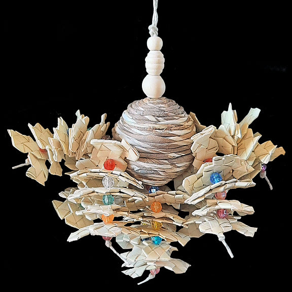 Eight strands of hemp cord filled with crunchy palm leaf shredders and crystal beads on a sola rope ball center. Designed for small to intermediate sized birds.