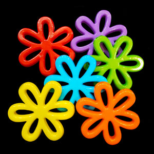 Thick acrylic charms in the shape of a flower measuring approx 1-1/4" in diameter. Links can be inserted through any of the petals. Use for small to large toys.